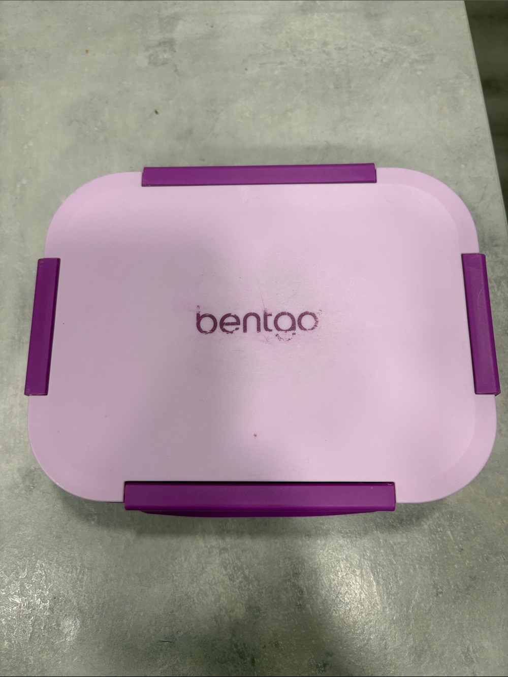 Bentgo Purple Lunch Box with Purple Clips